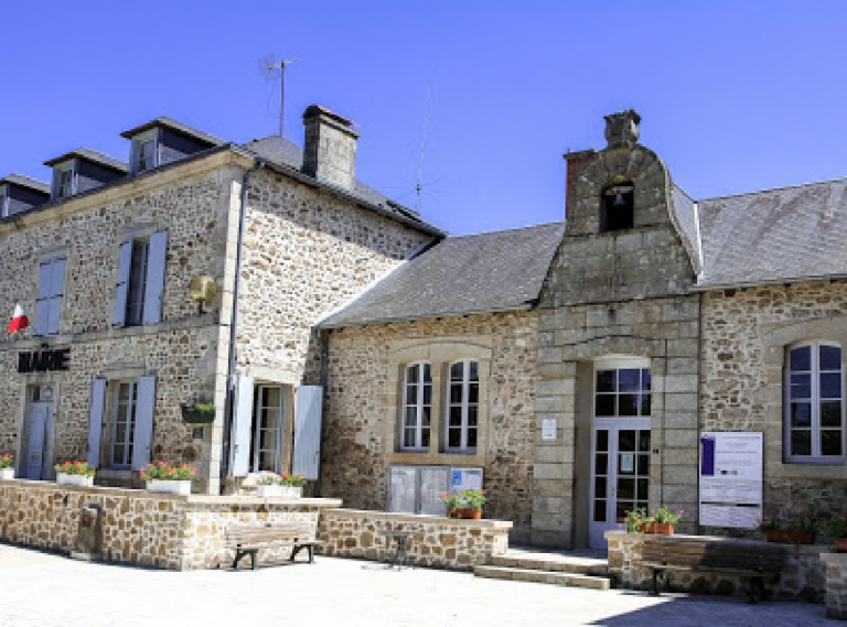 Mairie de Chamberet, Corrèze (19)